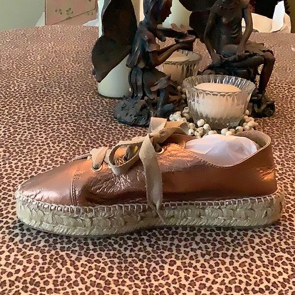 Shoes - Romena 8.0 - Picture 2 of 2